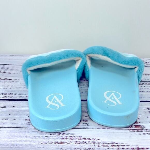 Victoria's Secret Striped Faux Fur Slides size Large - Picture 8 of 14